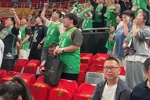 杨鸣执教辽篮：从战术革新到青训困境