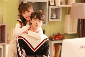 《致我们暖暖的小时光》邢菲：从杂技少女到国民妹妹的逆袭